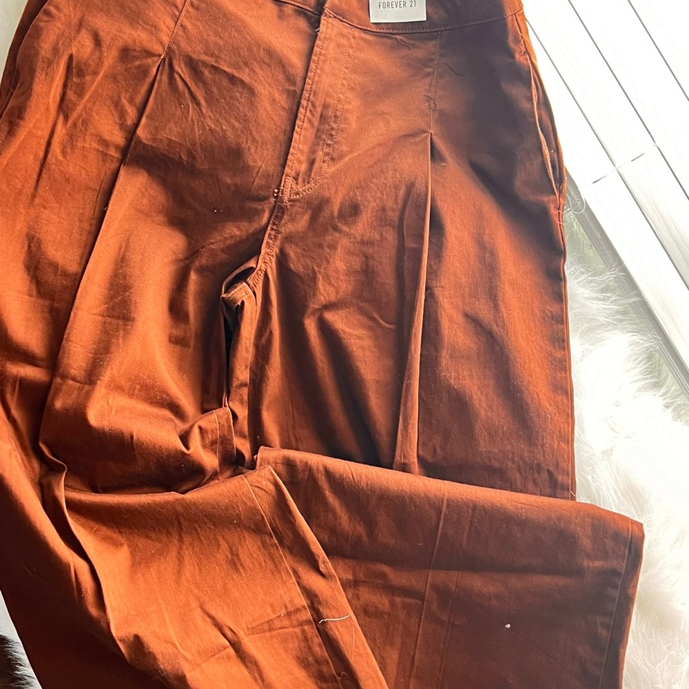 New - Picture 3 of 4